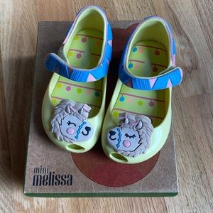 Mini Melissa shoes llama design toddler size 6